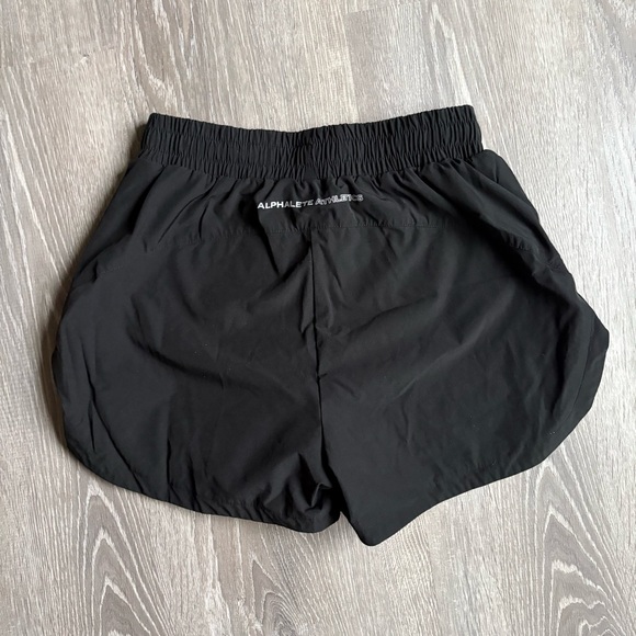 Alphalete Shorts - Picture 3 of 4